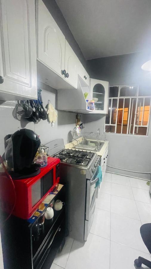 Hostal Letys Place Emilio Kota Meksiko Bagian luar foto