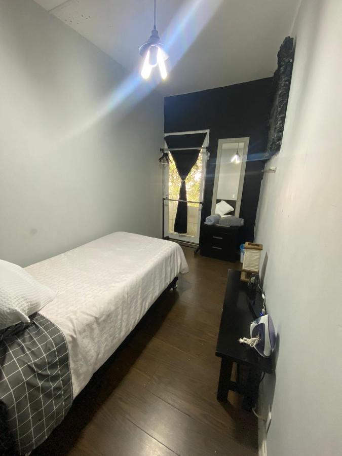 Hostal Letys Place Emilio Kota Meksiko Bagian luar foto